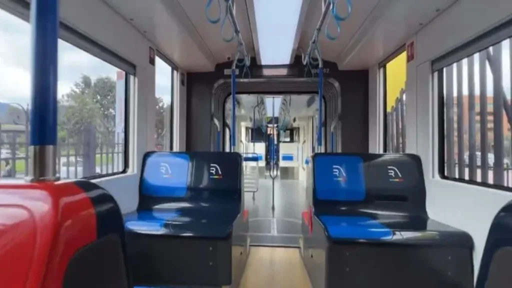Gobernación de Cundinamarca revela los detalles de los modernos vagones del RegioTram de Occidente