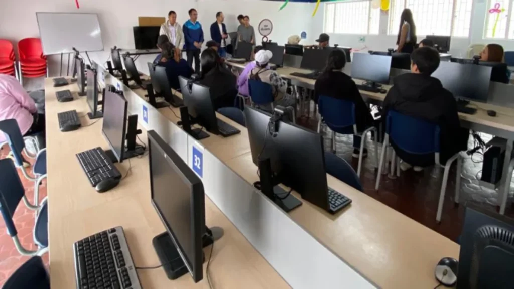 Cundinamarca celebra la entrega de 20 Centros Interactivos Digitales con una inversión de $1.779 millones