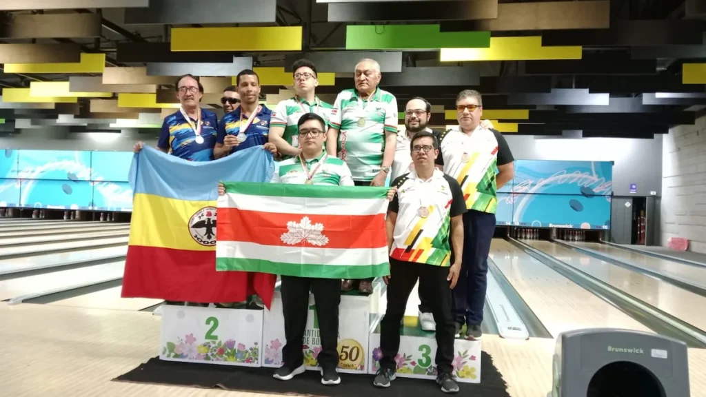 Cundinamarca arrasa en el bowling: 8 medallas sellan su éxito en los Juegos FEDEDIV