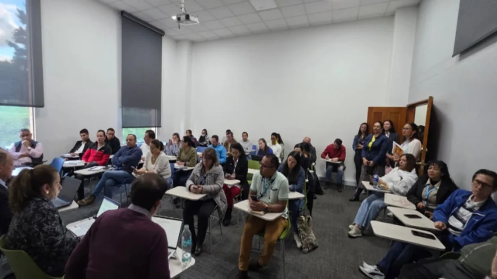 Gobernación de Cundinamarca mantiene certificaciones ISO 9001, ISO 45001 y renueva ISO 27001