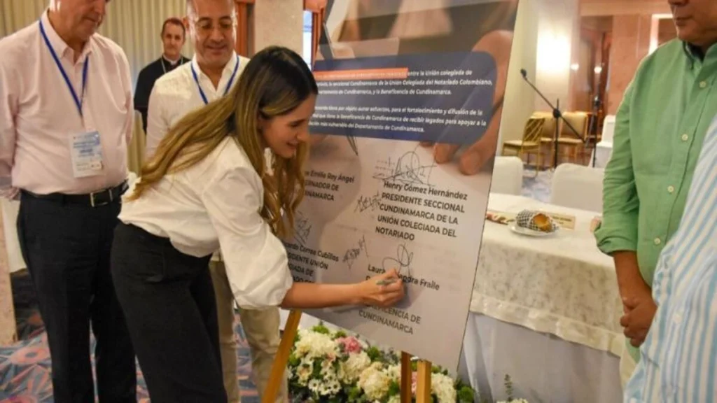 Alianza estratégica entre notariado colombiano y Beneficencia de Cundinamarca refuerza la protección social